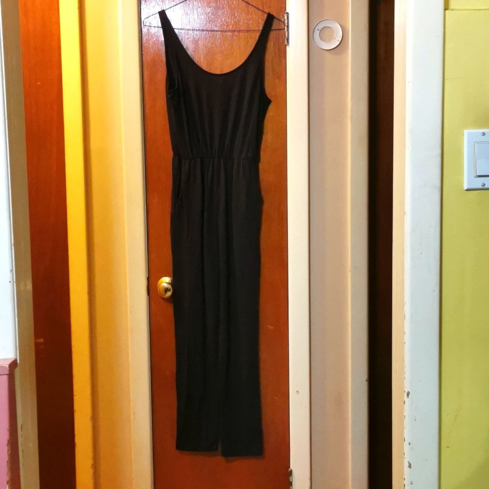 H&M sleeveless pant romper